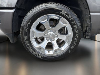 2020 RAM 1500 Big Horn Crew Cab 4x4 5'7" Box