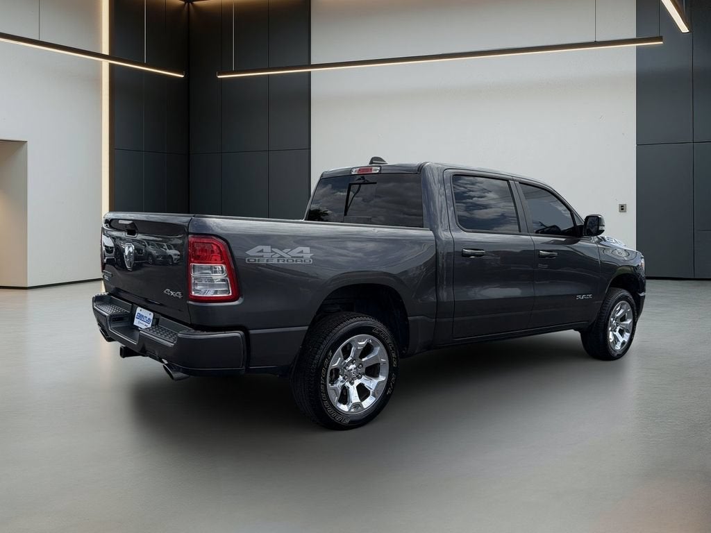 2020 RAM 1500 Big Horn Crew Cab 4x4 5'7" Box