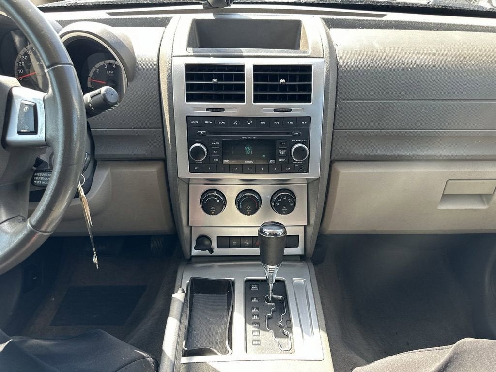 2008 Dodge Nitro SLT