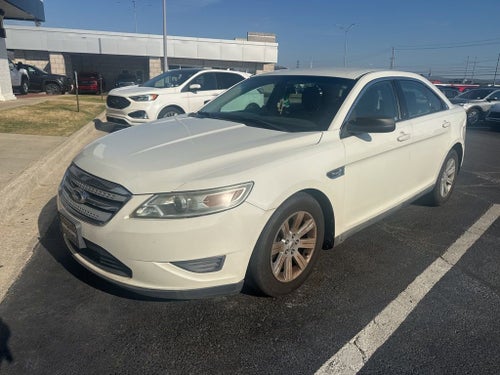 2011 Ford Taurus SE