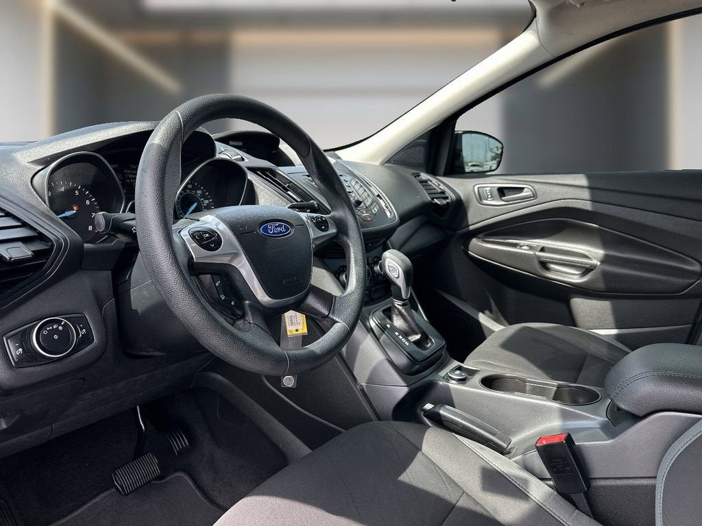 2016 Ford Escape S