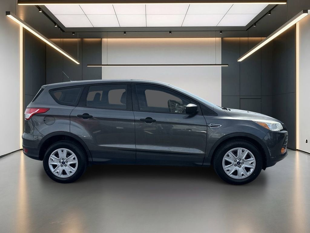 2016 Ford Escape S