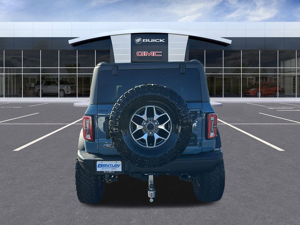 2023 Ford Bronco Base