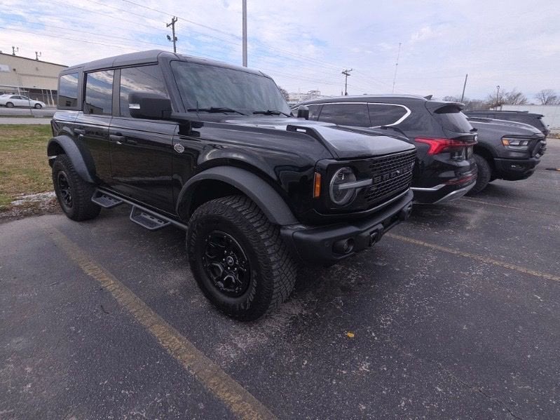 2023 Ford Bronco Base