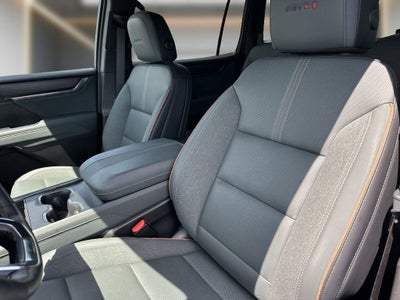 2024 GMC Acadia AT4