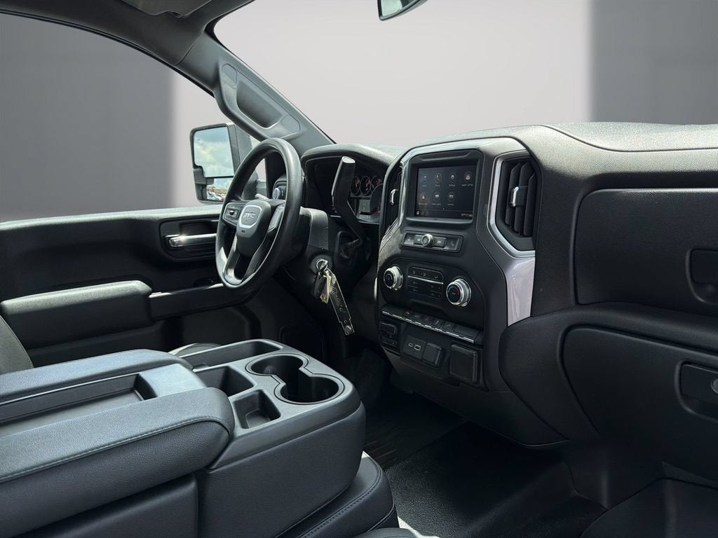 2022 GMC Sierra 2500 HD Pro