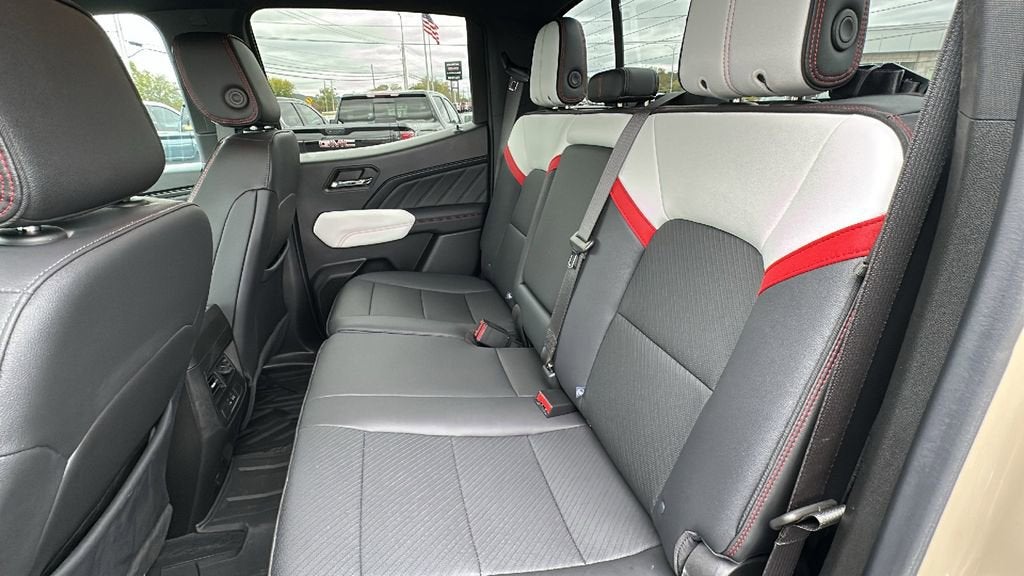 2024 GMC Canyon AT4X