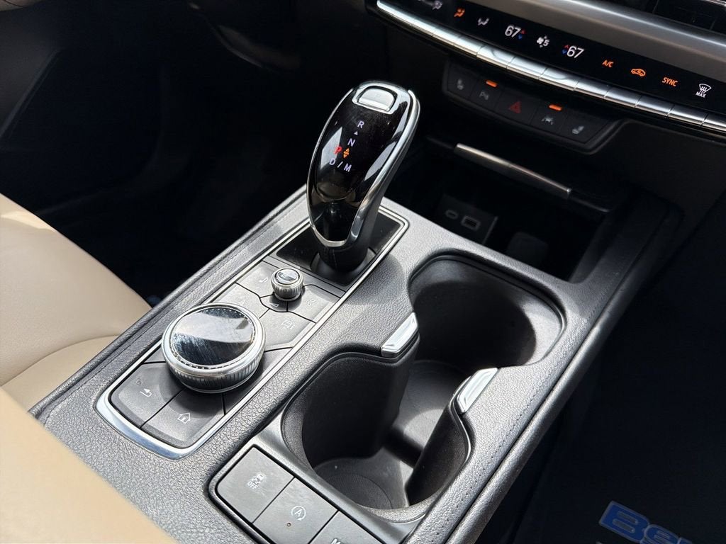 2024 Cadillac XT4 Luxury
