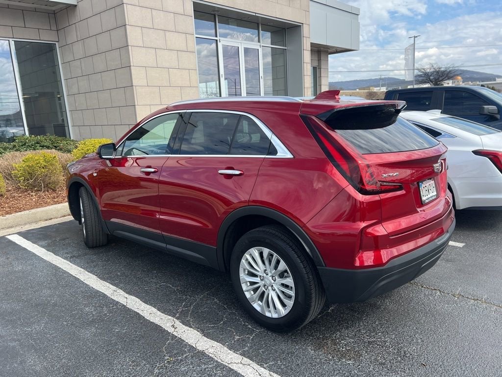 2024 Cadillac XT4 Luxury
