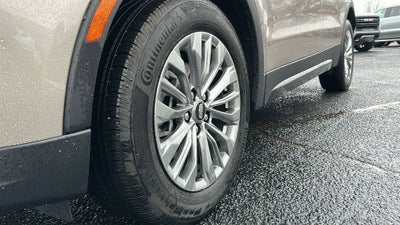 2025 Cadillac XT4 Premium Luxury