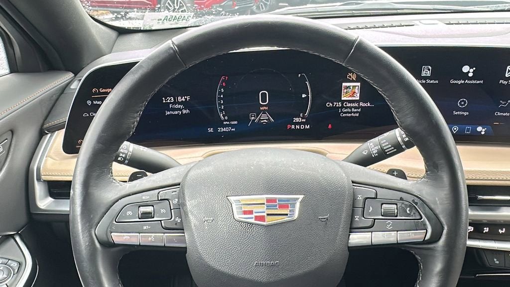 2025 Cadillac XT4 Premium Luxury