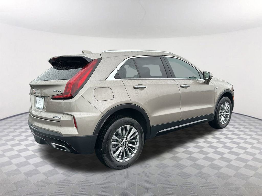2025 Cadillac XT4 Premium Luxury