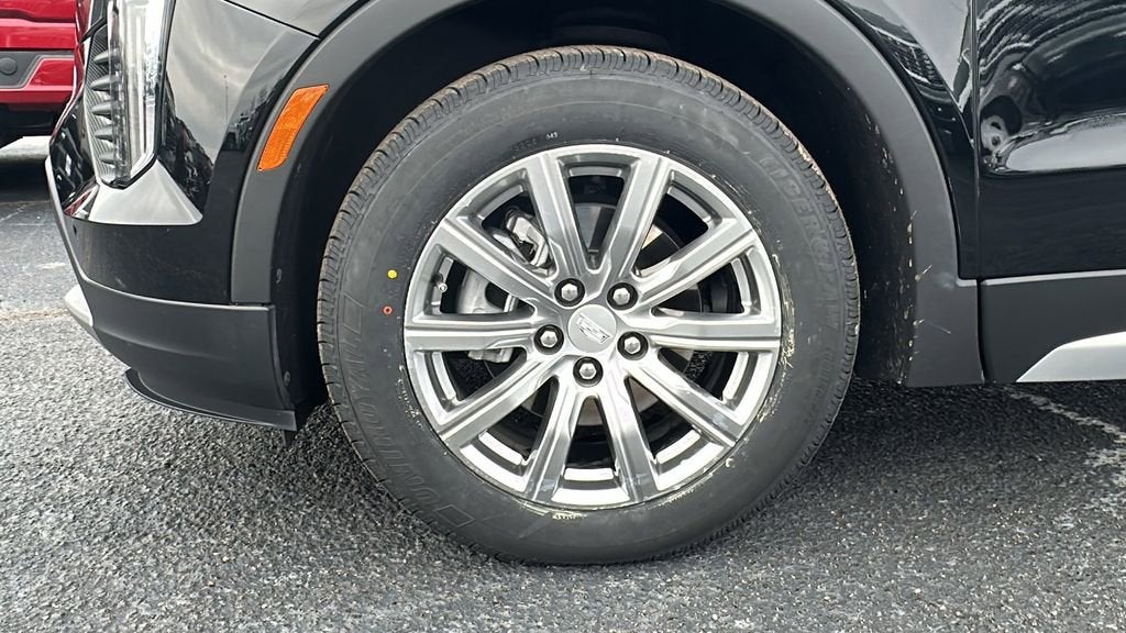 2021 Cadillac XT4 Premium Luxury