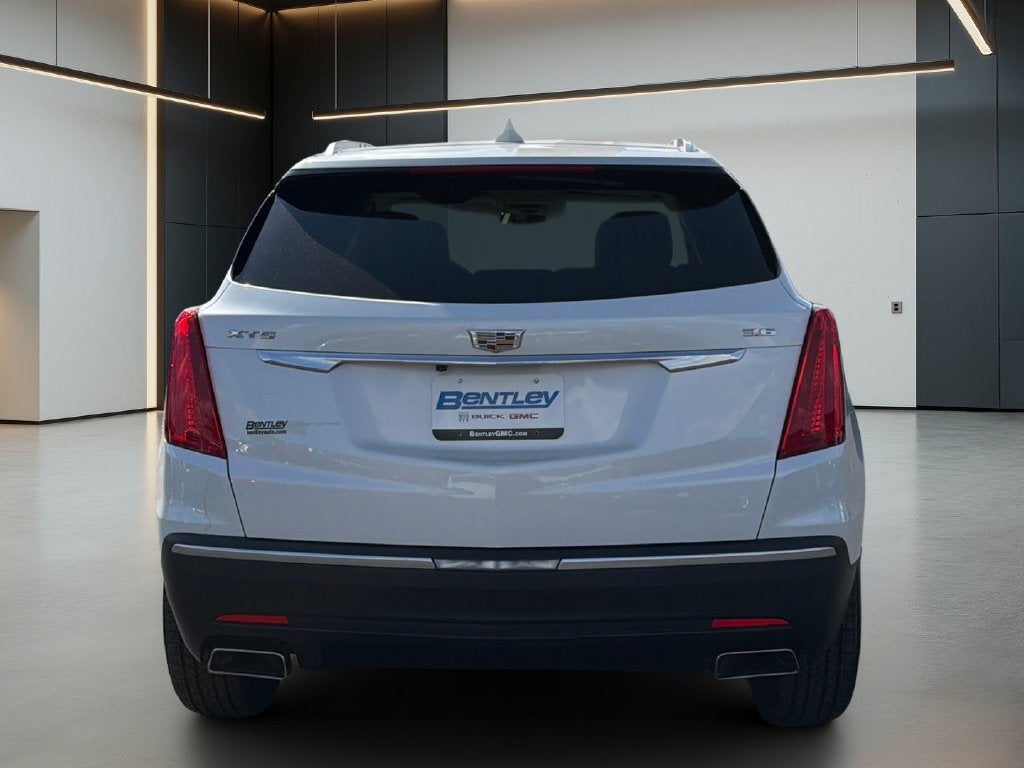 2017 Cadillac XT5 Luxury FWD