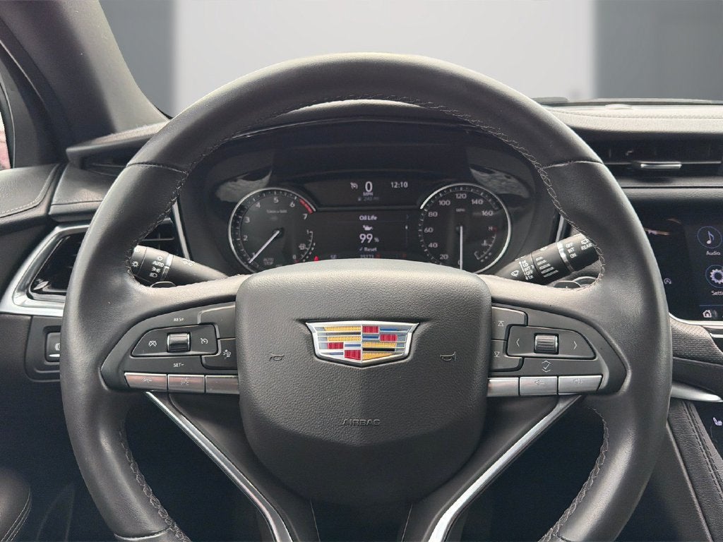 2024 Cadillac XT6 Luxury