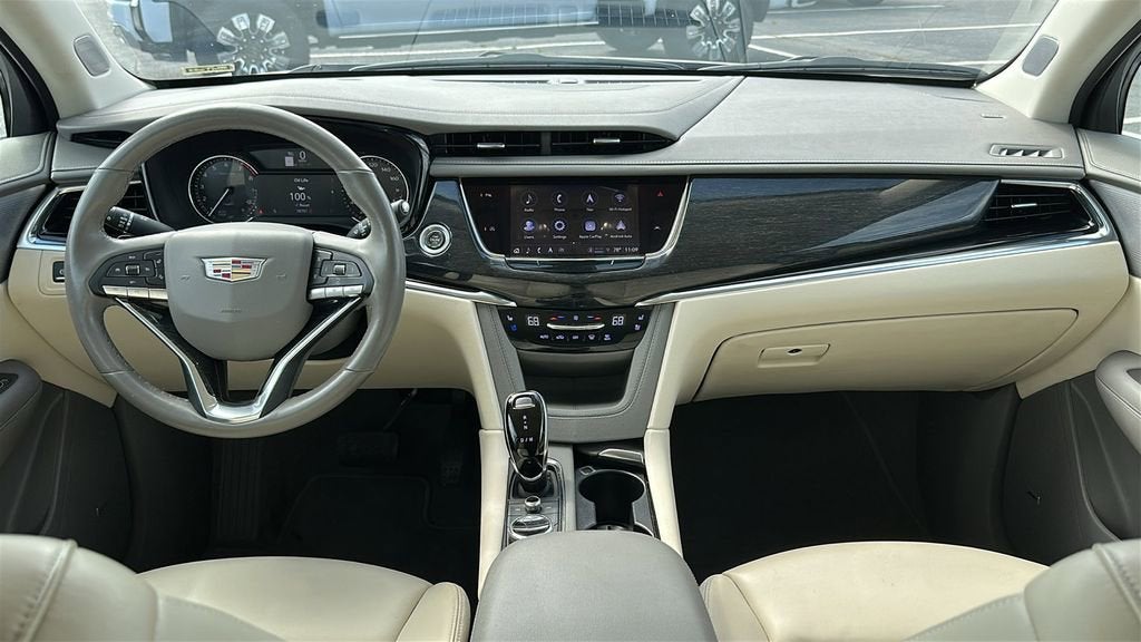 2022 Cadillac XT6 Premium Luxury