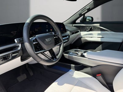 2024 Cadillac LYRIQ Luxury 1