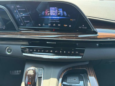 2022 Cadillac Escalade Premium Luxury