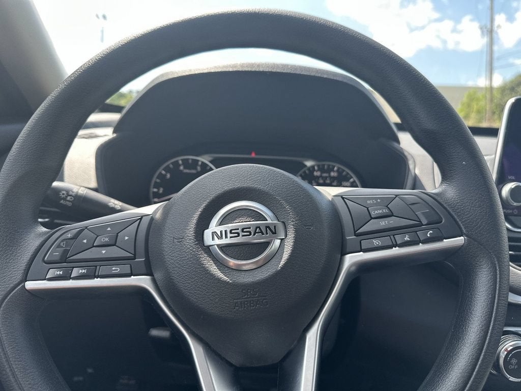 2022 Nissan Altima SV FWD