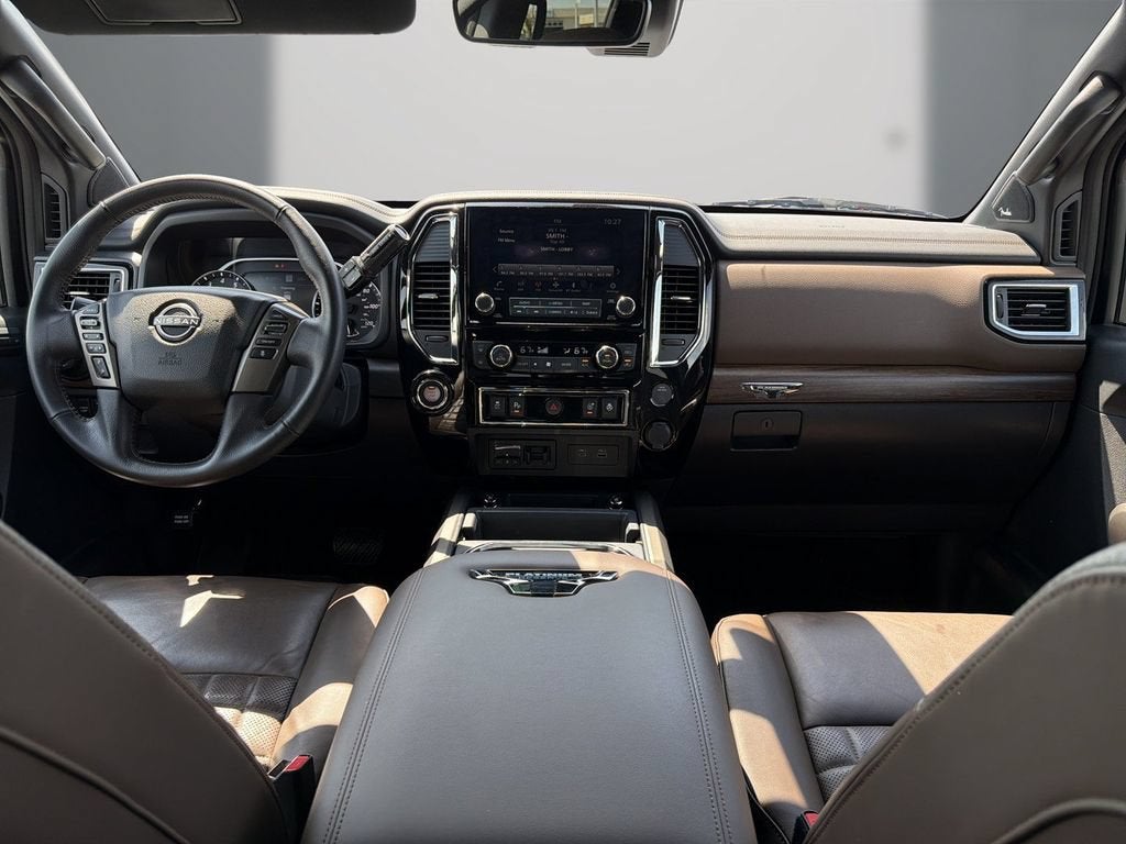 2024 Nissan TITAN Crew Cab Platinum Reserve 4x2