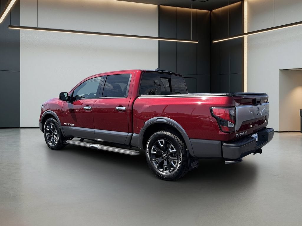 2024 Nissan TITAN Crew Cab Platinum Reserve 4x2