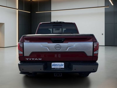 2024 Nissan TITAN Crew Cab Platinum Reserve 4x2