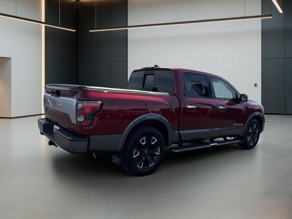 2024 Nissan TITAN Crew Cab Platinum Reserve 4x2