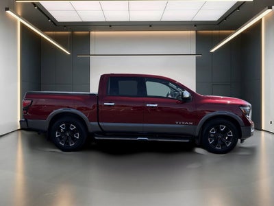 2024 Nissan TITAN Crew Cab Platinum Reserve 4x2