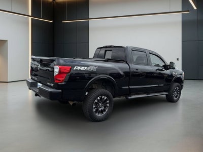 2017 Nissan TITAN XD PRO-4X Diesel
