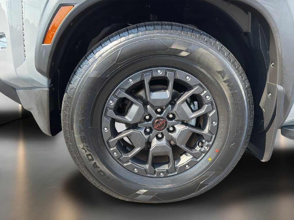 2022 Nissan Frontier Crew Cab PRO-X 4x2