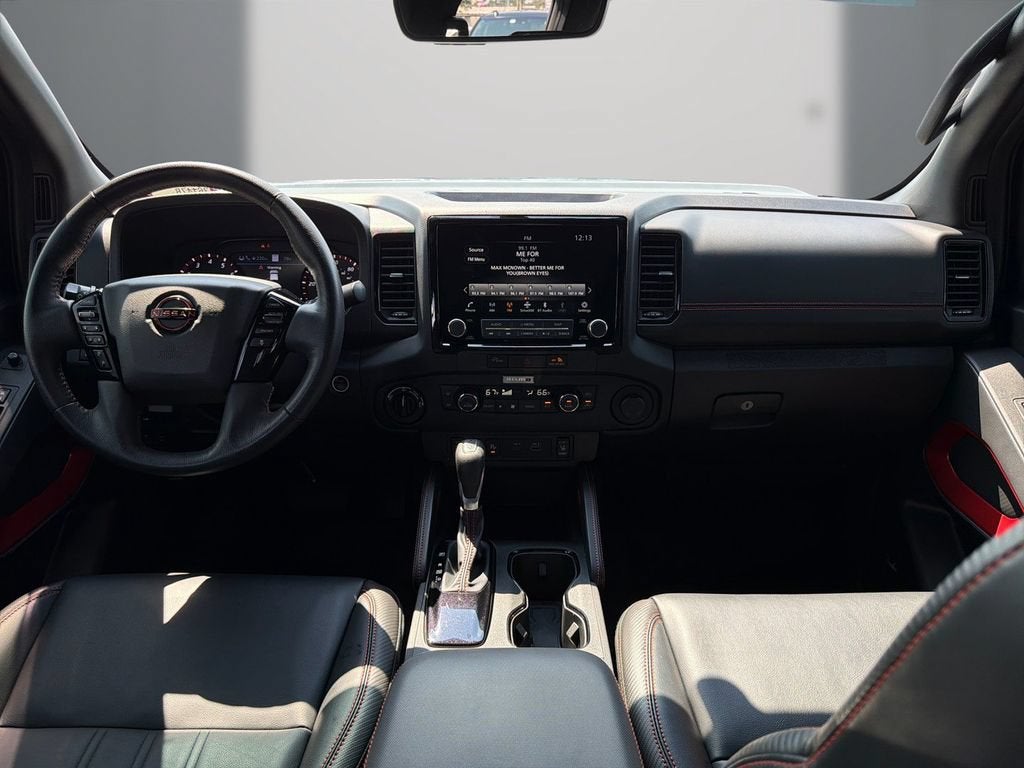2023 Nissan Frontier Crew Cab PRO-4X 4x4