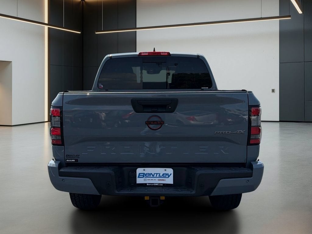 2023 Nissan Frontier Crew Cab PRO-4X 4x4