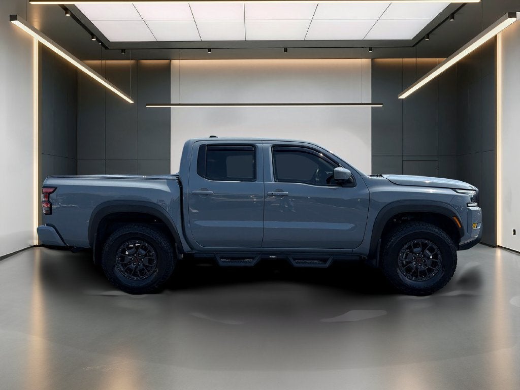 2023 Nissan Frontier Crew Cab PRO-4X 4x4