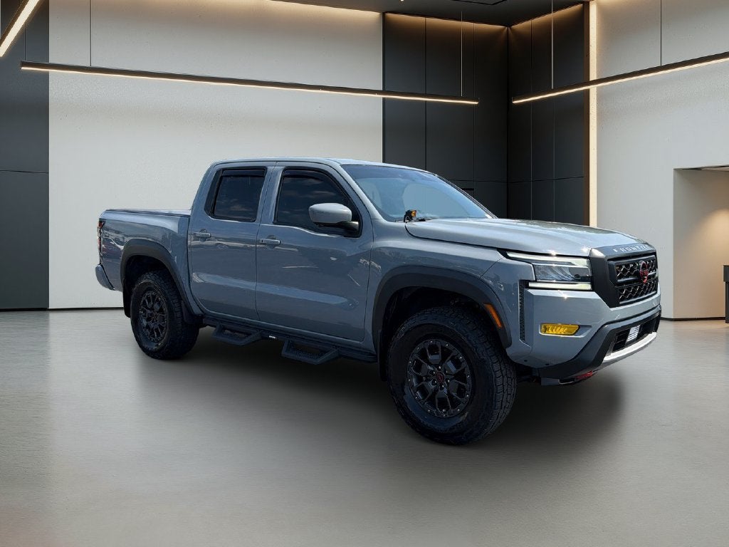 2023 Nissan Frontier Crew Cab PRO-4X 4x4