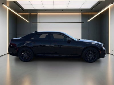 2019 Chrysler 300 Touring
