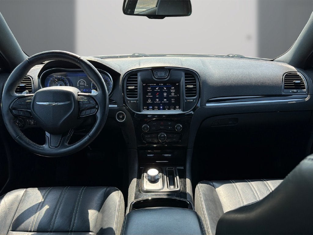 2022 Chrysler 300 S