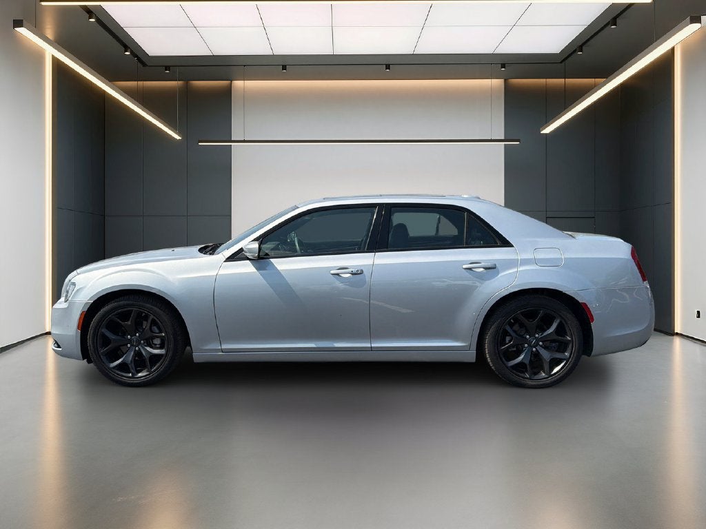 2022 Chrysler 300 S