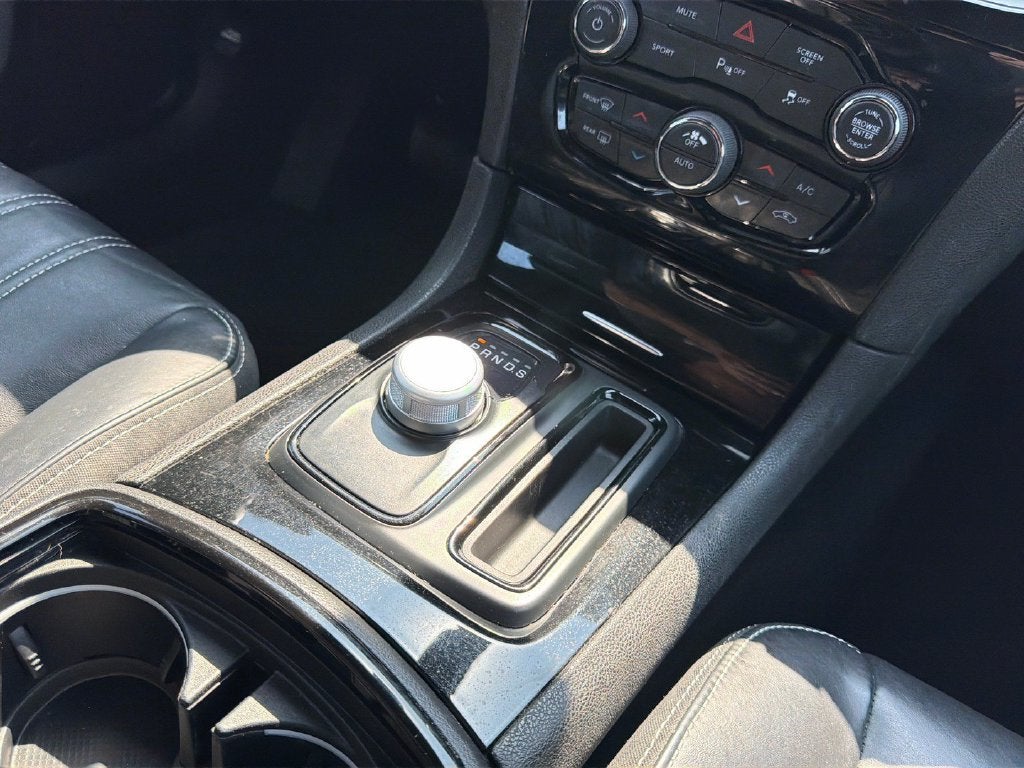 2022 Chrysler 300 S