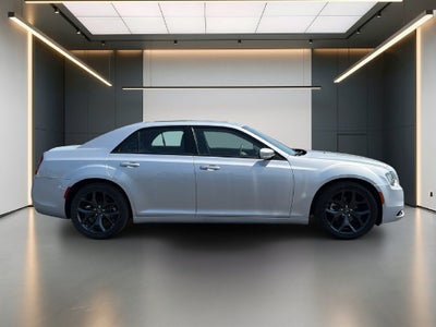 2022 Chrysler 300 S
