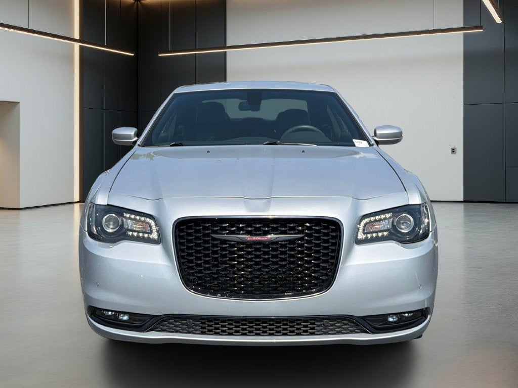 2022 Chrysler 300 S