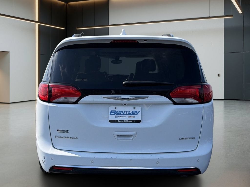 2020 Chrysler Pacifica Limited
