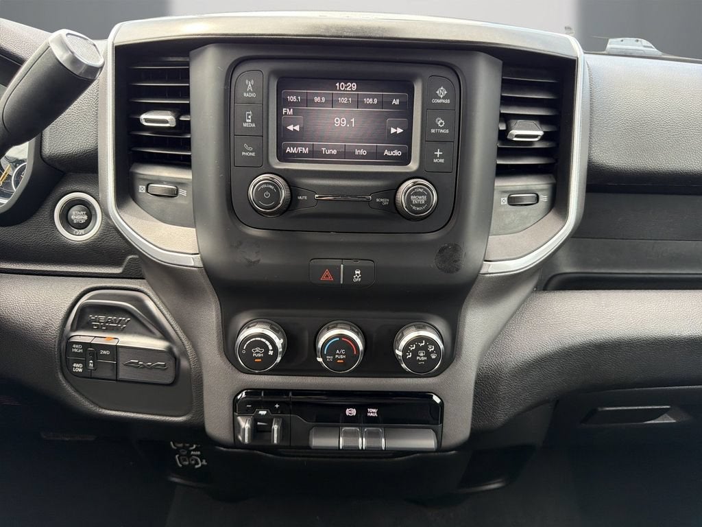 2021 RAM 3500 Big Horn Crew Cab 4x4 8' Box