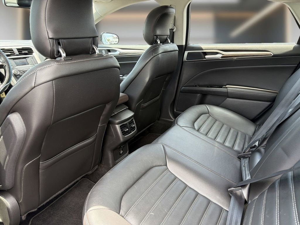 2015 Ford Fusion SE