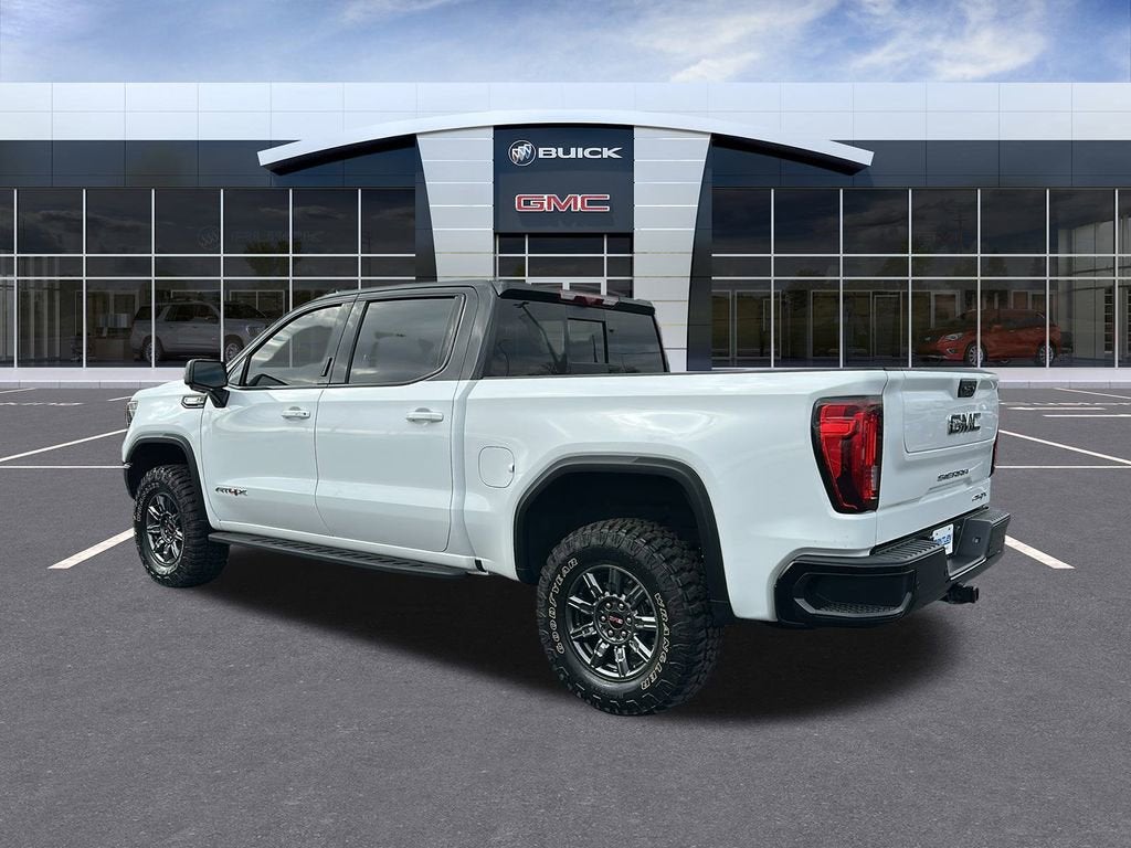 2025 GMC Sierra 1500 AT4X