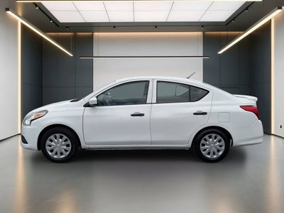 2017 Nissan Versa 1.6 S+