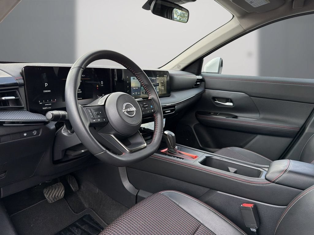 2025 Nissan Kicks SR FWD