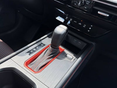 2025 Nissan Kicks SR FWD