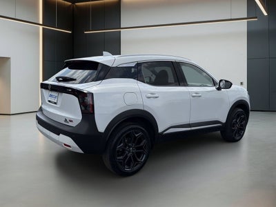 2025 Nissan Kicks SR FWD