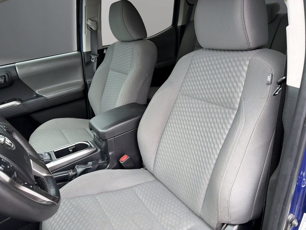 2022 Toyota Tacoma 4WD SR