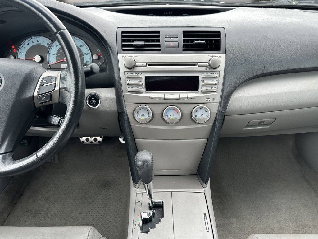 2010 Toyota Camry 4dr Sdn I4 Man (Natl)